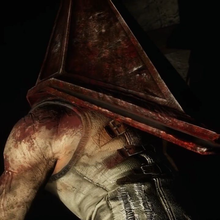 pyramid head